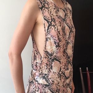 Silk printed long top